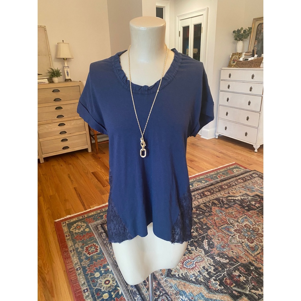 Southcott‎ Navy Blue Bamboo Rayon Lace Back Ruffle Neck Top Size 0 Made in USA